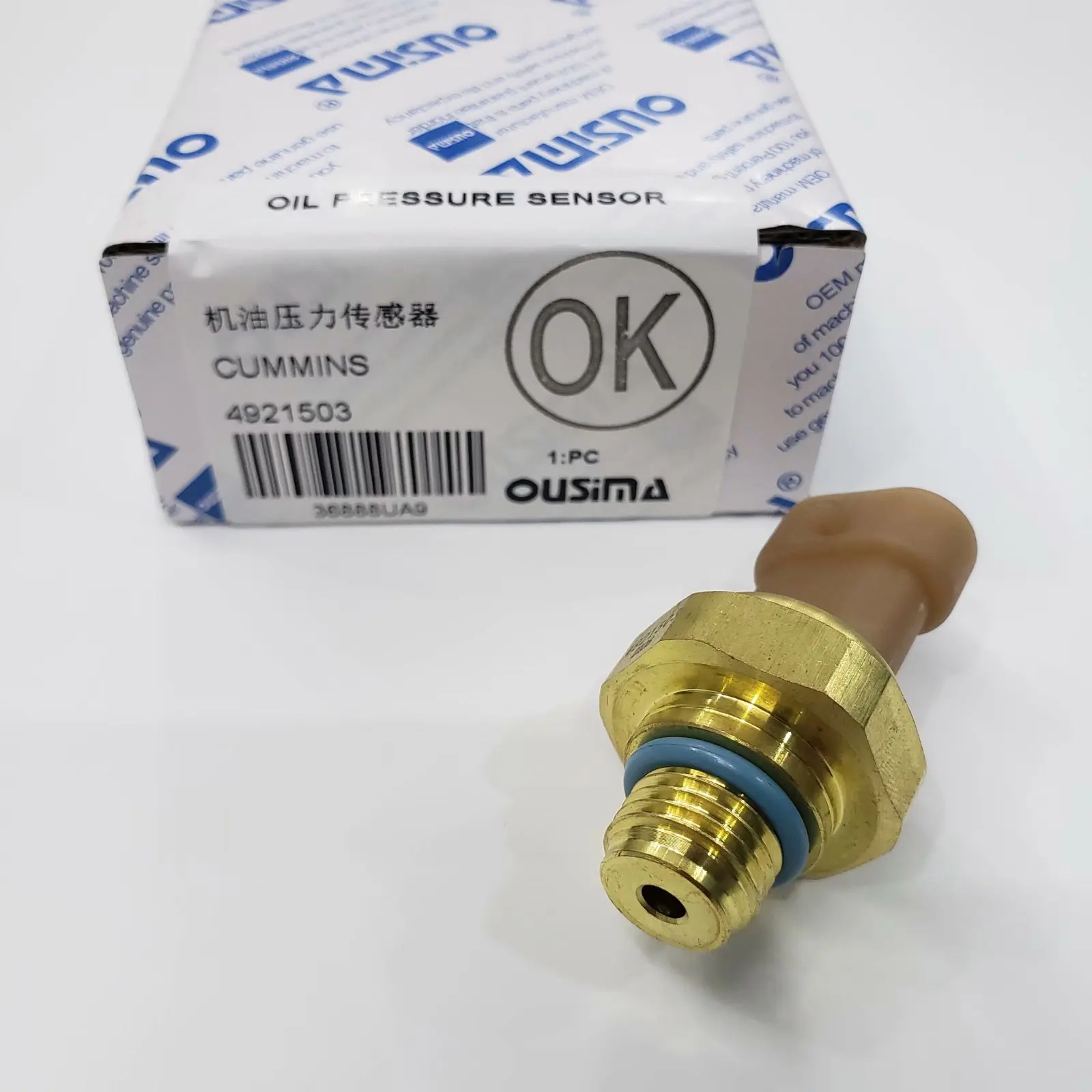 Excavator machinery parts oil pressure sensor 4921503 for cummins