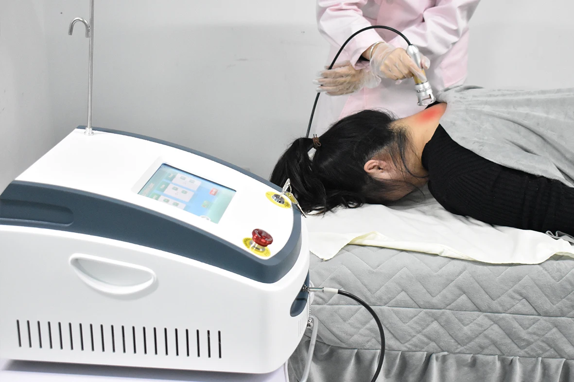 2023 Triangelaser Diode Laser Hot Sale Class 4 Safe Quick Results 980NM Physiotherapy Pain Relief Spot goods