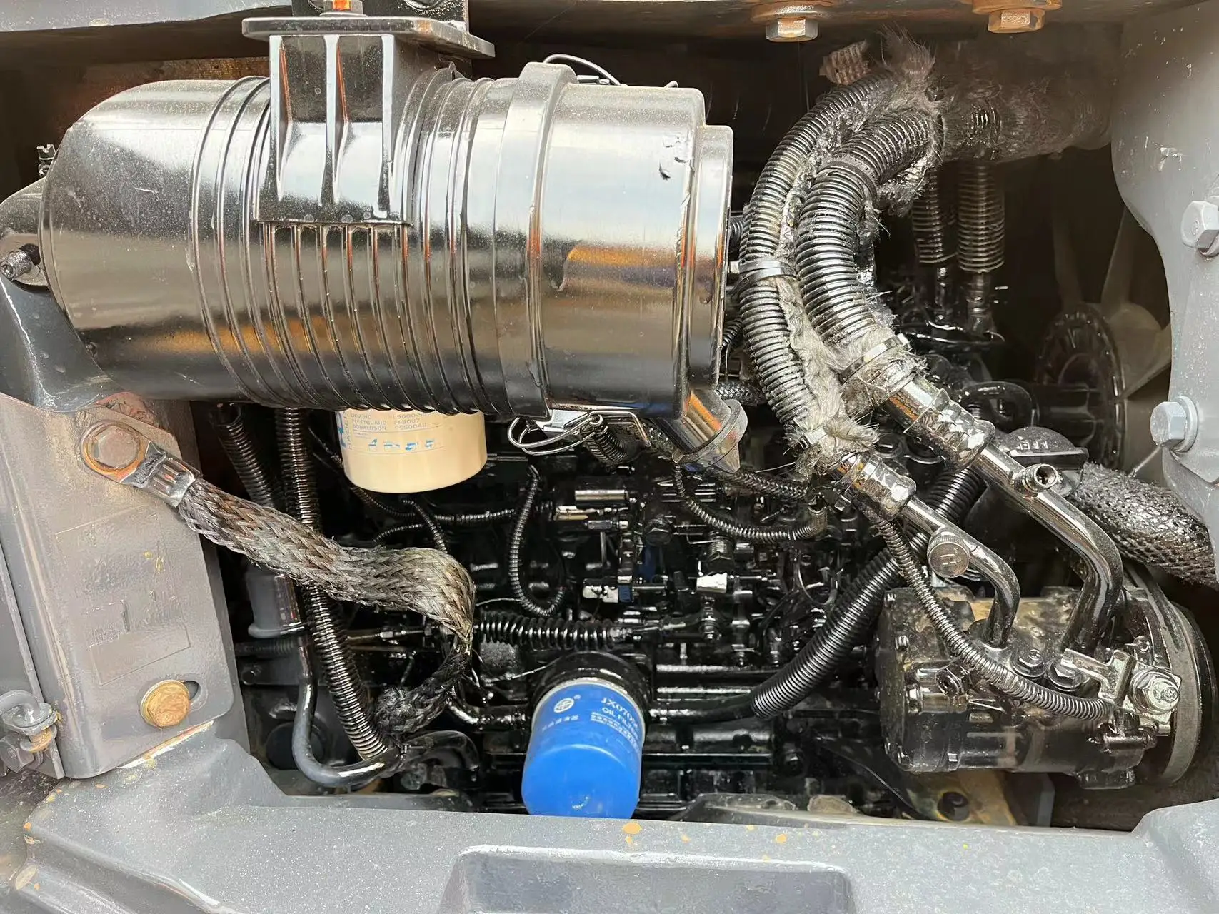 Good condition used digger komatsu PC 55 MR 5.5 tons with cheapest price for sale