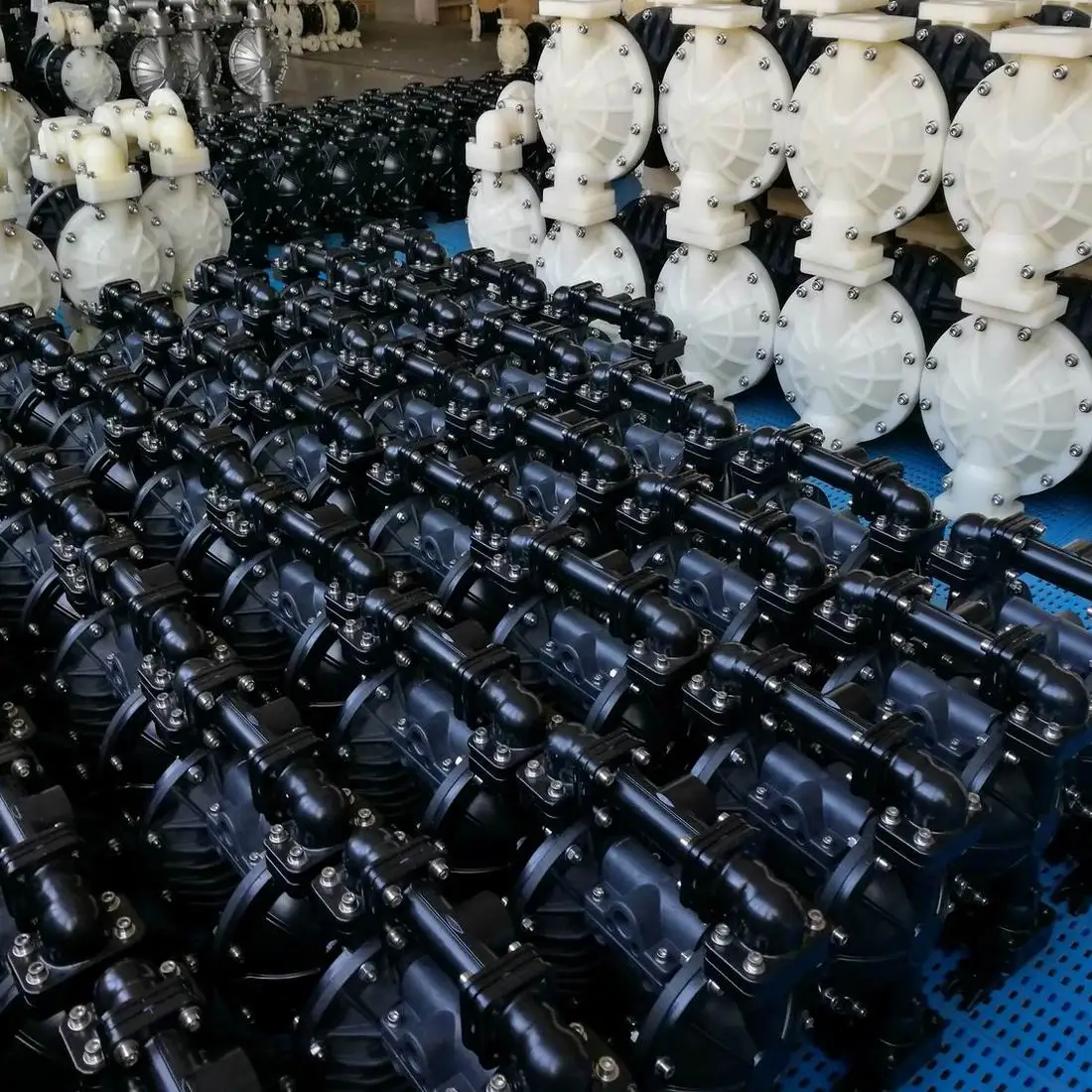 Buna-N EPDM  Neoprene fluororubber FKM air drive Pneumatic Diaphragm Pump