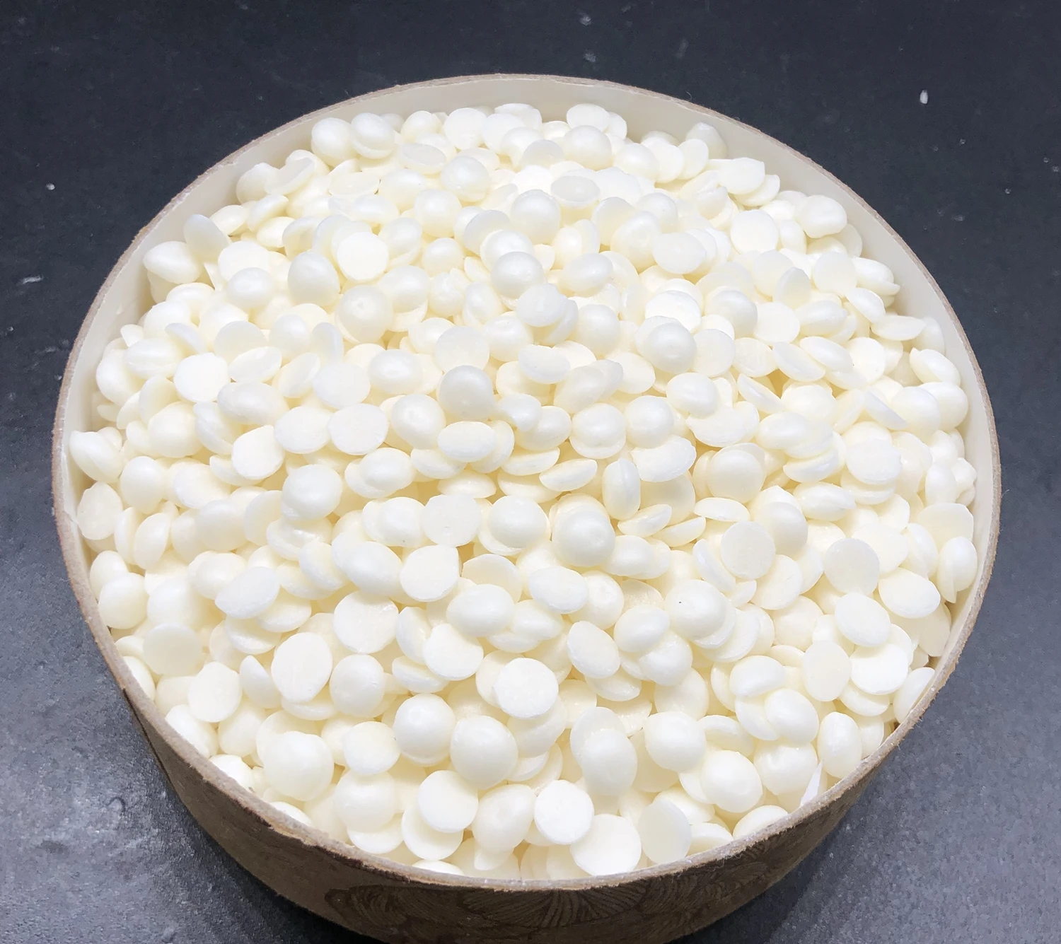Granulated soy wax making candles pillar