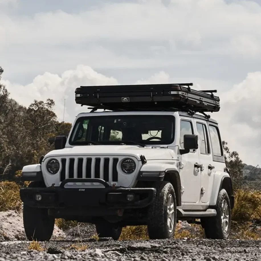 Hard Shell Outdoor Entertainment 2.3meter  Aluminum Telescopic Ladder Camouflage Field Game tube type one room car roof top tent