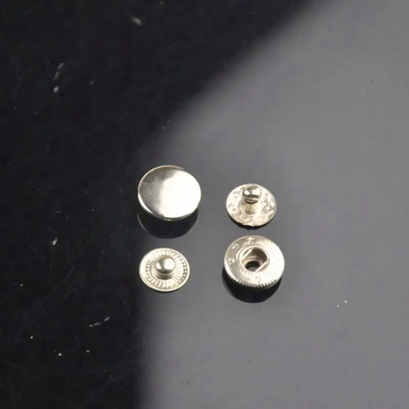 custom snap buttons