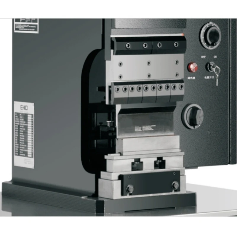 4.7Kw Power Saving Time On Tool Changes Sanyo Servo Motors Rapid Press Brakes