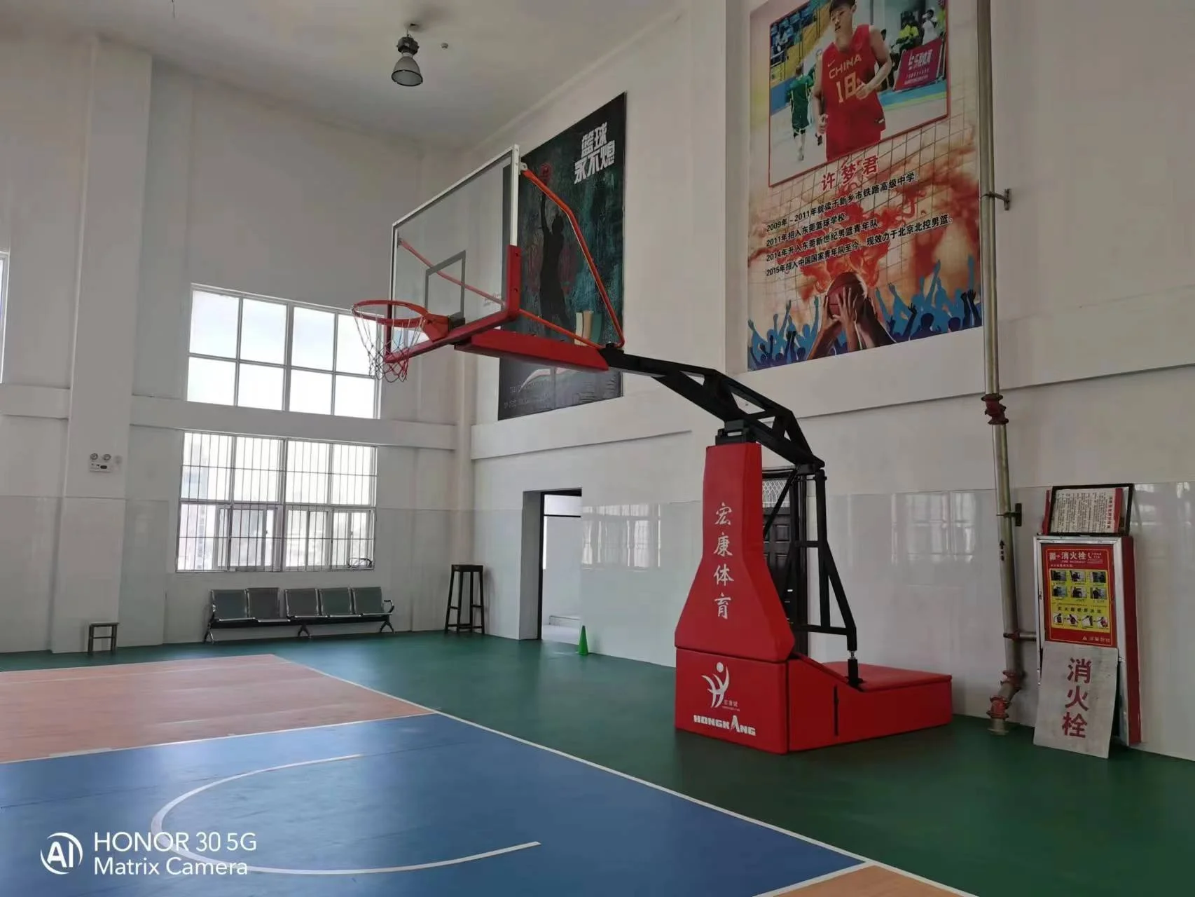 FIBA standard portable manual hydraulic folding basketball hoop stand mobile basketball hoop stand