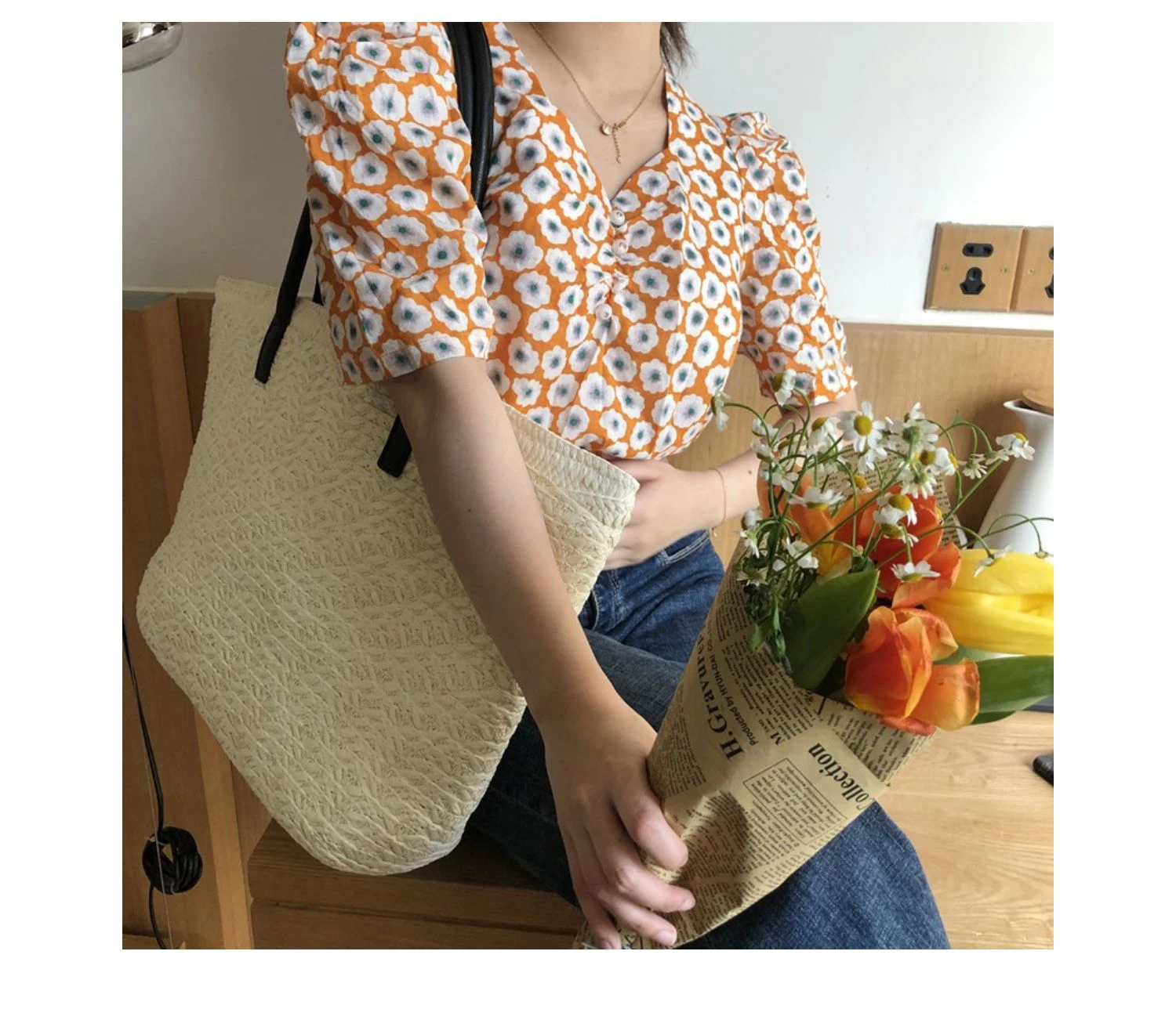 Niyang factory wholesale beige summer tote women handmade striped floppy paper straw large size wide brim beach hat and bag