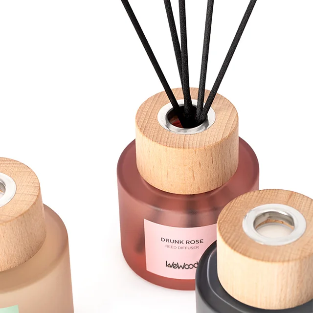 Vietnam Custom Printed Fragrance Wooden Cap Empty Reed Glass Diffuser Bottles And Box With Sticks