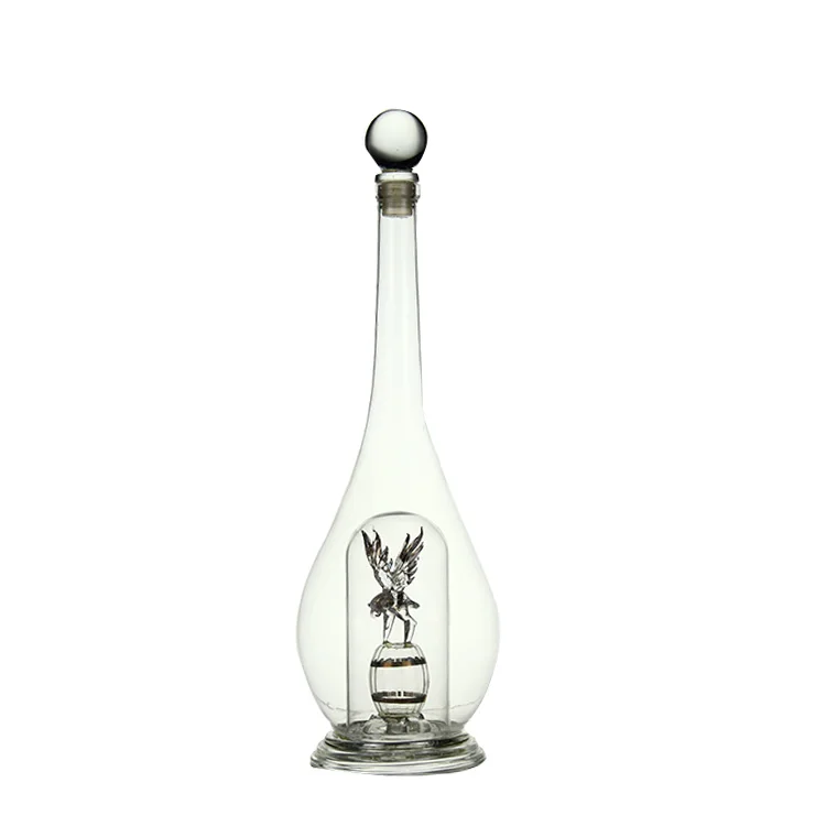 Wholesale Handmade whiskey eagle bottles customized glass whiskey bottles for the vodka whiskey bottle