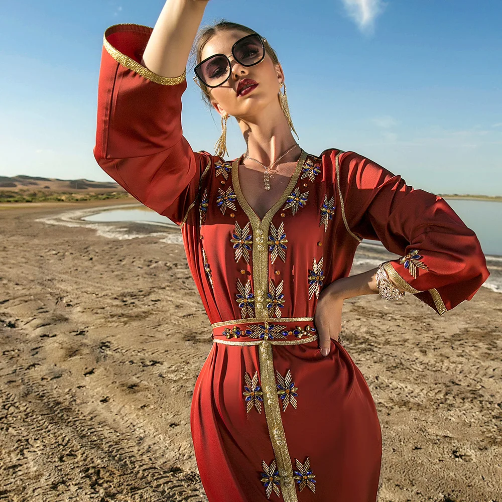 Heavy Hand Sewn Drill Dubai Arabian Evening Dress Beaded Long Sleeve Moroccan Kaftan Evening Dress Muslim Dress