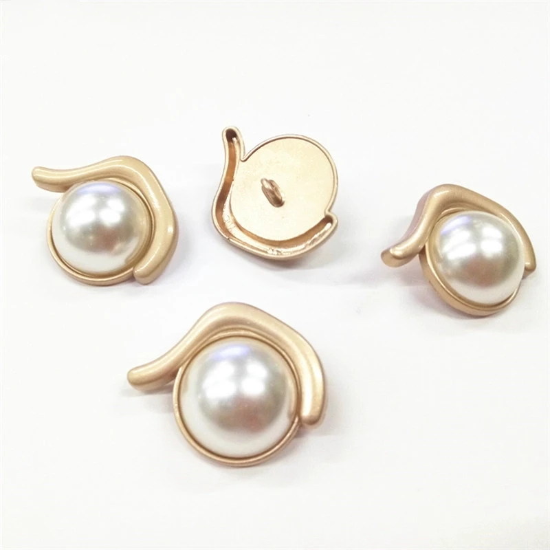 Multi Style Custom Shank Buttons Metal Alloy Golden Pearl Buttons For Clothes