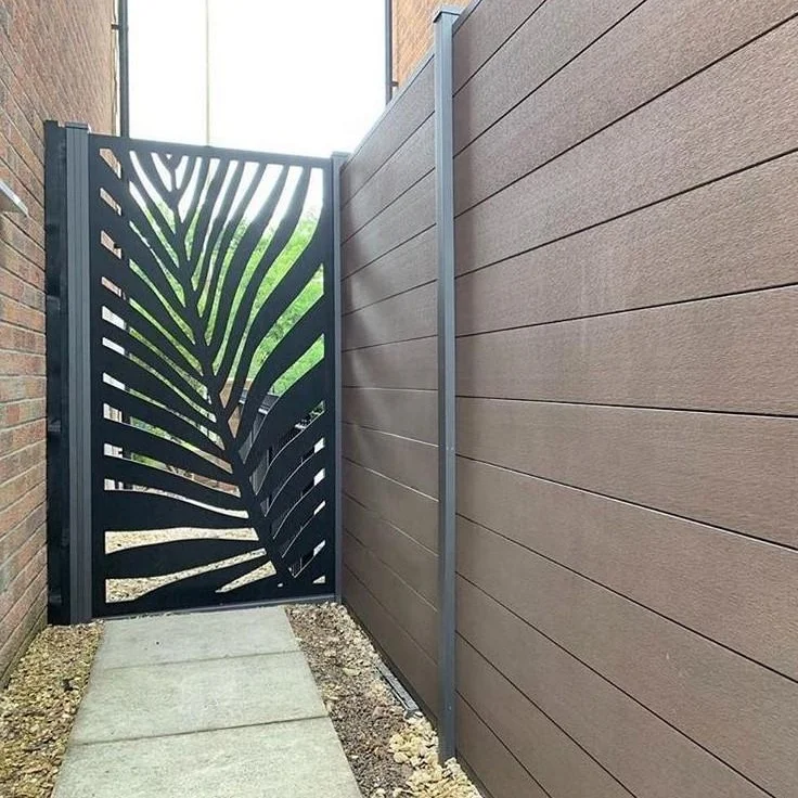 Garden Supplies DIY Wpc Screen as Composite Fence Panel Deck Pergolas Screen and Gate Cover Estate for Privacy and Ornaments