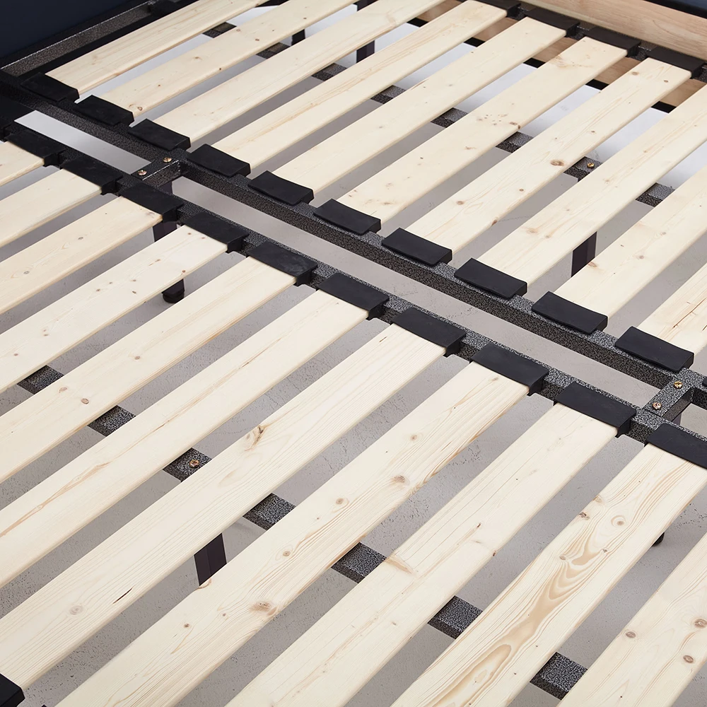 Factory Direct Supply Wholesale Modern Bedroom Furniture 1.8m Customizable European Style King Size Bed