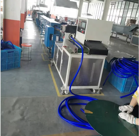 Заводская цена со скидкой 16 мм силиконовый шланг отопителя лазерной трубки синий 2 слоя, армированного экструдированные силиконовые трубки из wolun