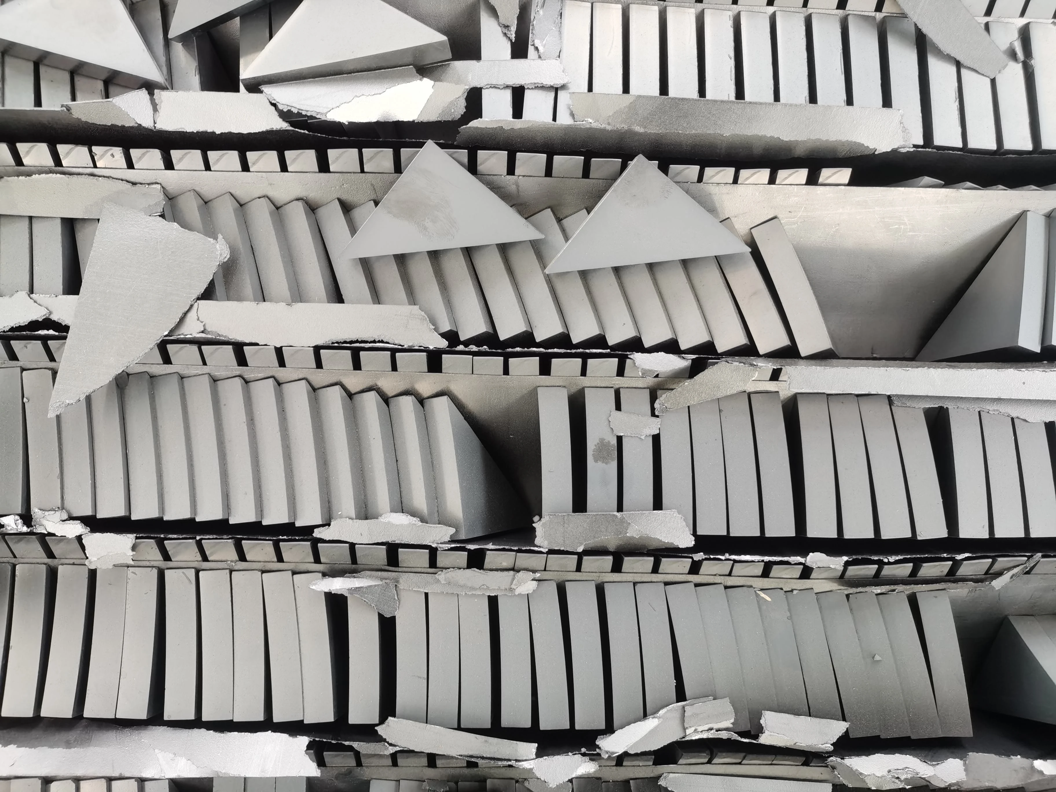 Induction Furnace Composite Metal Powder Ultimate Temperature Vacuum Silicon Carbide Sintering Pump Core For Sale