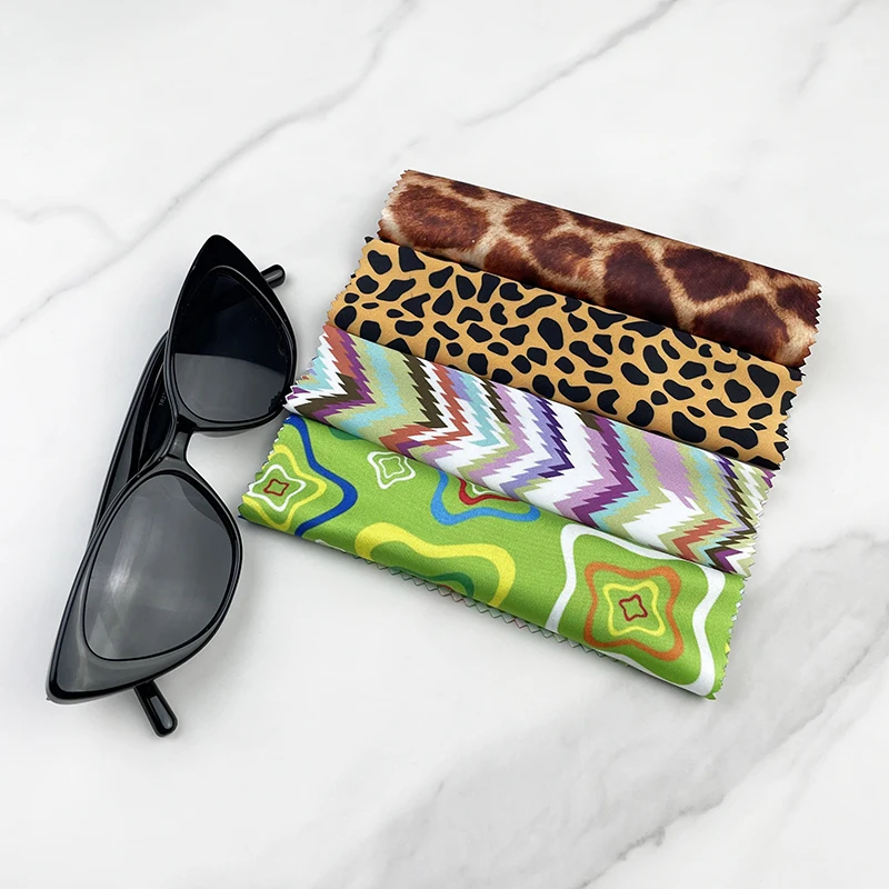 Microfiber Glasses Cloth Custom Logo Sustainable Cleaner Fabric Microfiber Reading Reader Glasses Sunglasses Clean Cloth