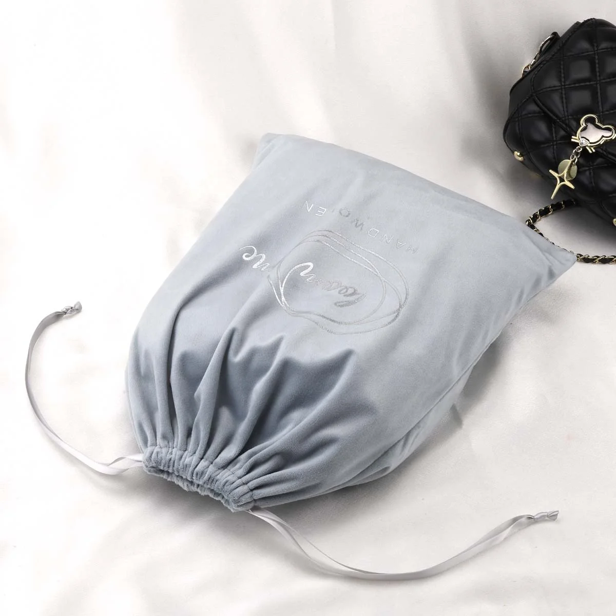 Free Sample Luxury Super Soft Velvet Bag For Handbag Hair Packaging Drawstring Clothes Hair Dryer Dust Velvet Pouch