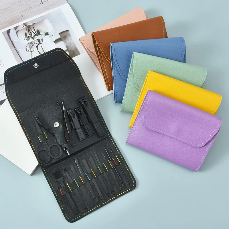 Best Manufacturer Stainless Steel 16Pcs High Quality Black Nail Scissors Grooming Kit Professional Manicure & Pedicure Set