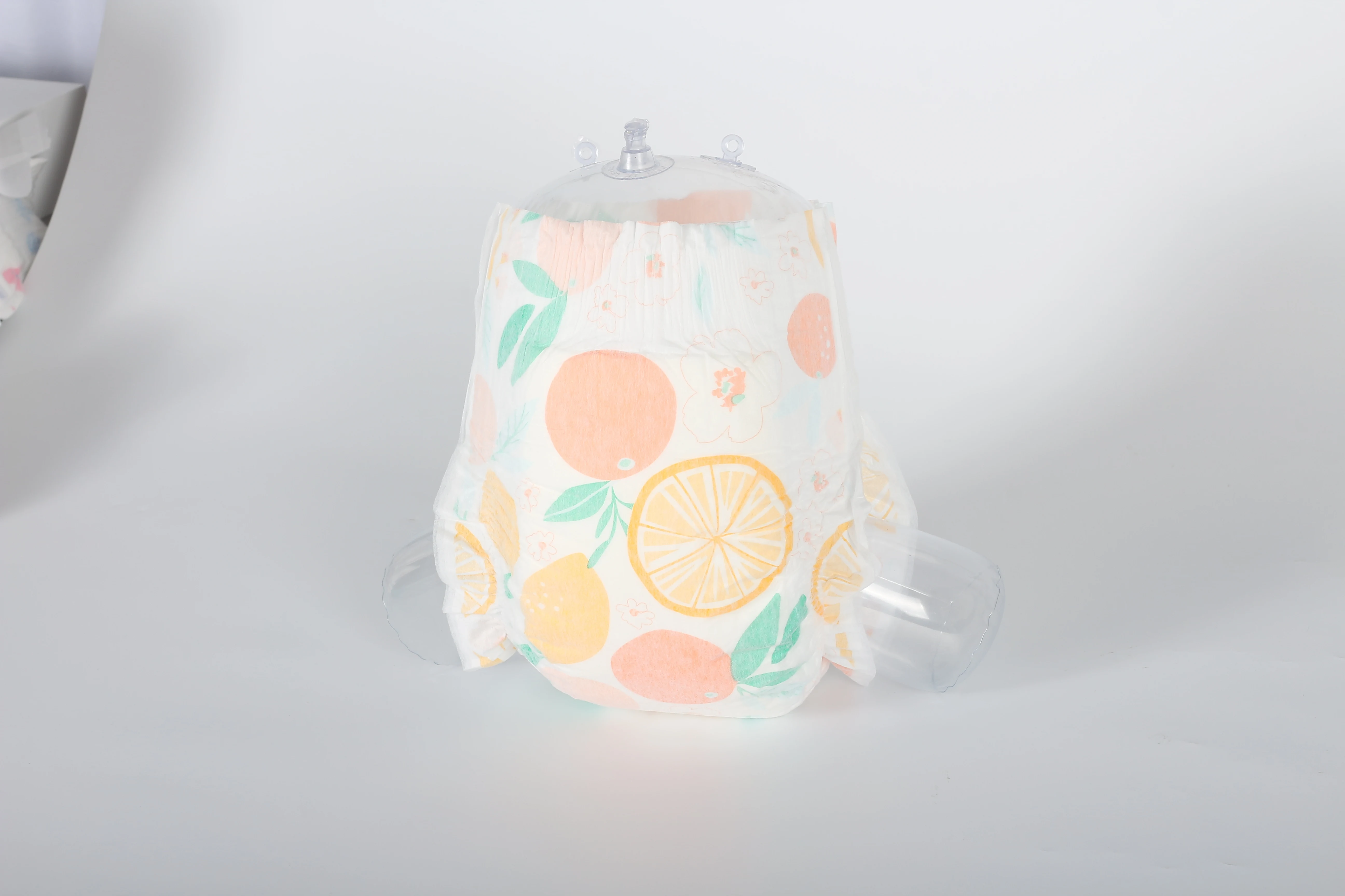 China boys package and super dry disposable diapers