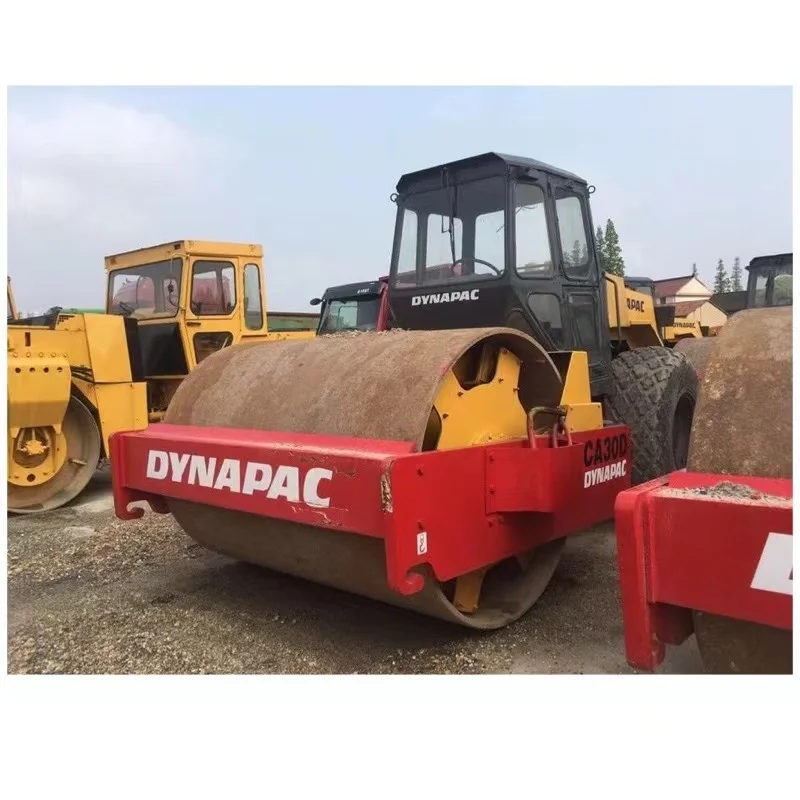 Secondhand CA25D CA251D BW213D Cheap price vibratory compactor used 10 ton CA25 Road roller for sale