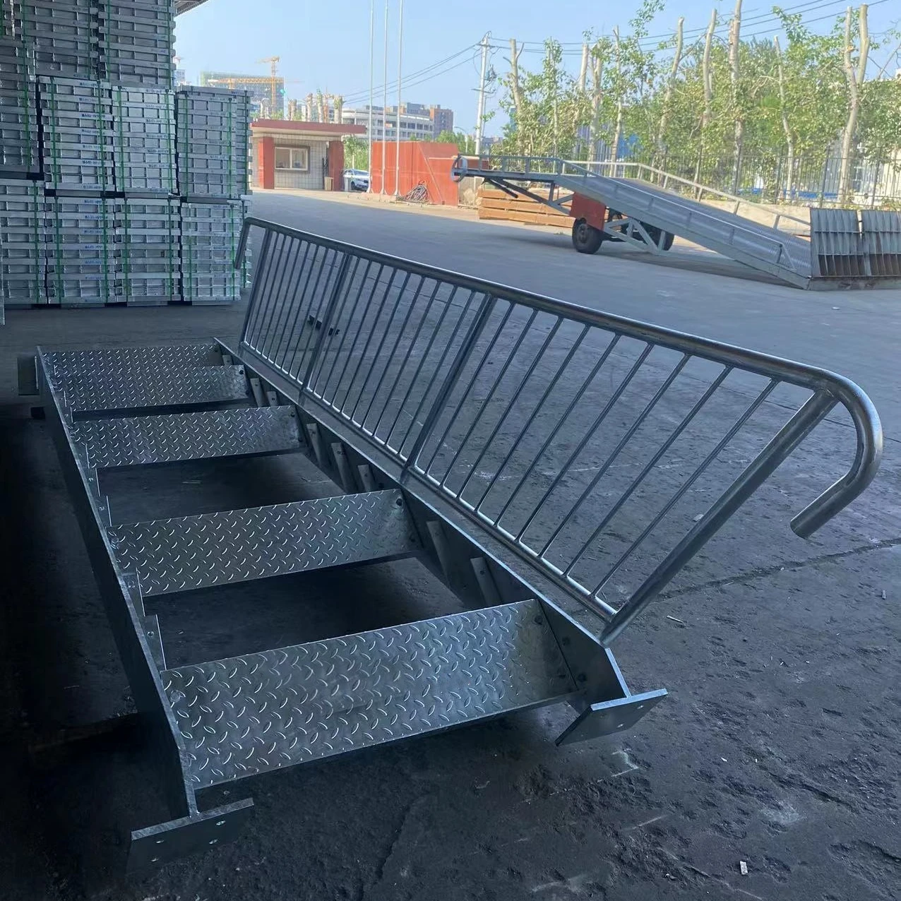 Manufacturer staircase handrail design balcony railing stair railing aluminum stairs railing