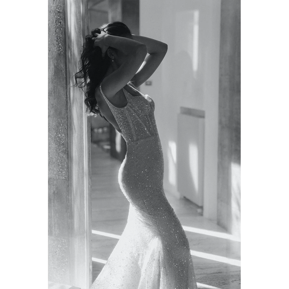 2022 Luxury low open back flare skirt mermaid wedding dress bridal gown sprinklings of sequins and beaded