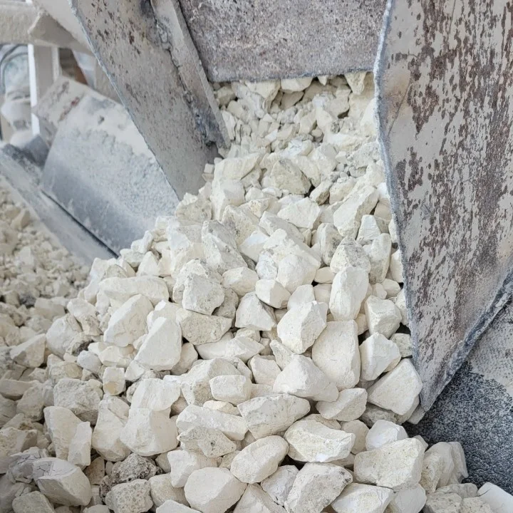 Quick Lime Powder Calcium Oxide CaO Chemical Reagent For Mining Solutions Water Treatment Sugar Refinery