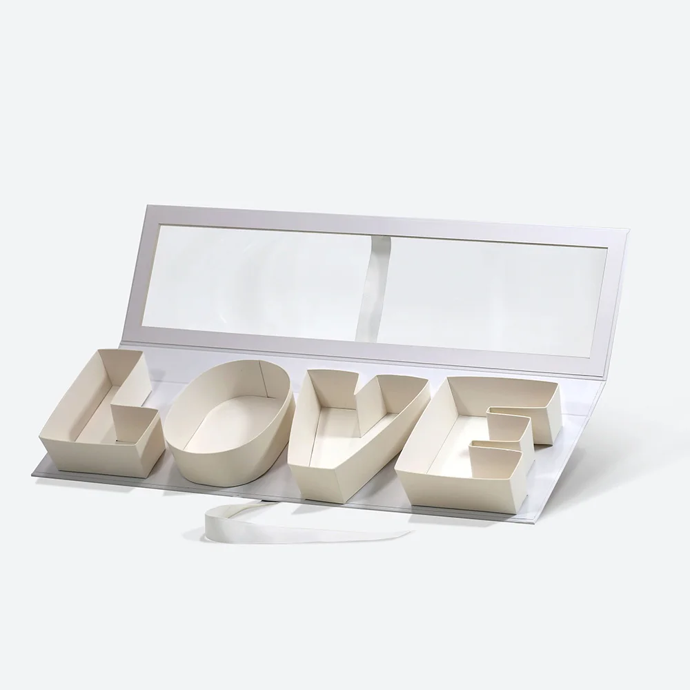 Customized paper package floral gift love heart box bouquet box