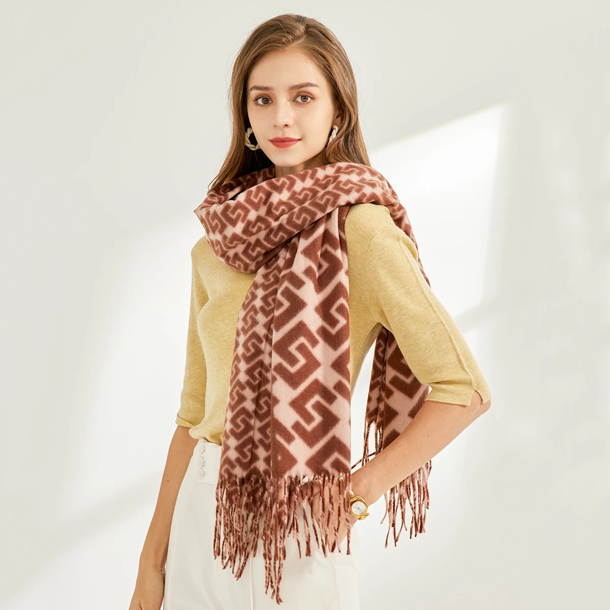 Wholesale Fashion Warm Thick Tassel Plush Pashmina Scarves Shawls Custom Print letter Winter Cashmere Scarf Women