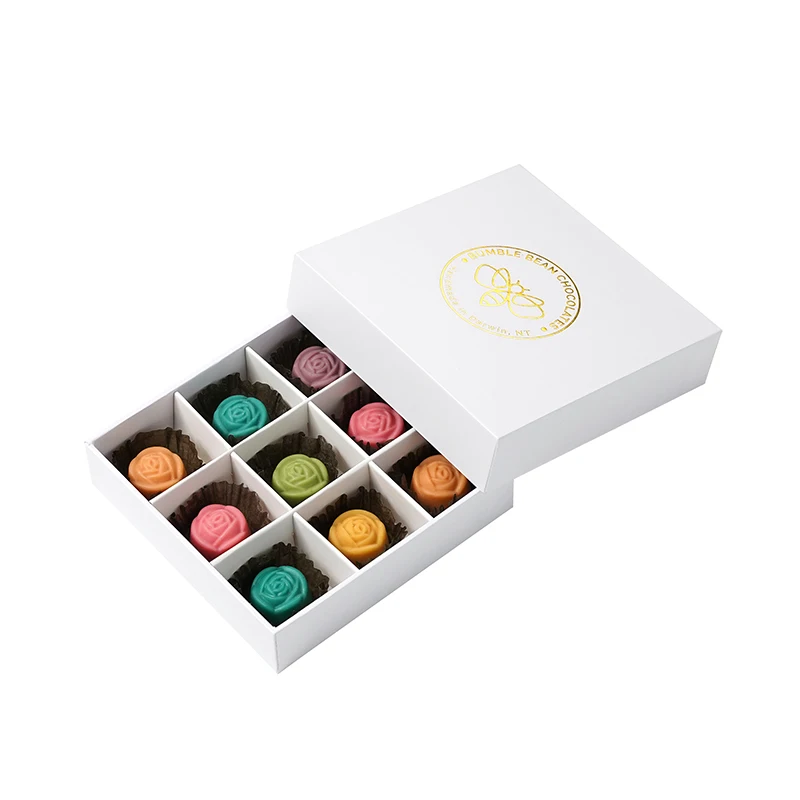 Роскошный твердый картон 9 шт. упаковка для шоколада премиум-класса коробка с крышкой переработанный логотип фольга тиснение цветные разделители матовые