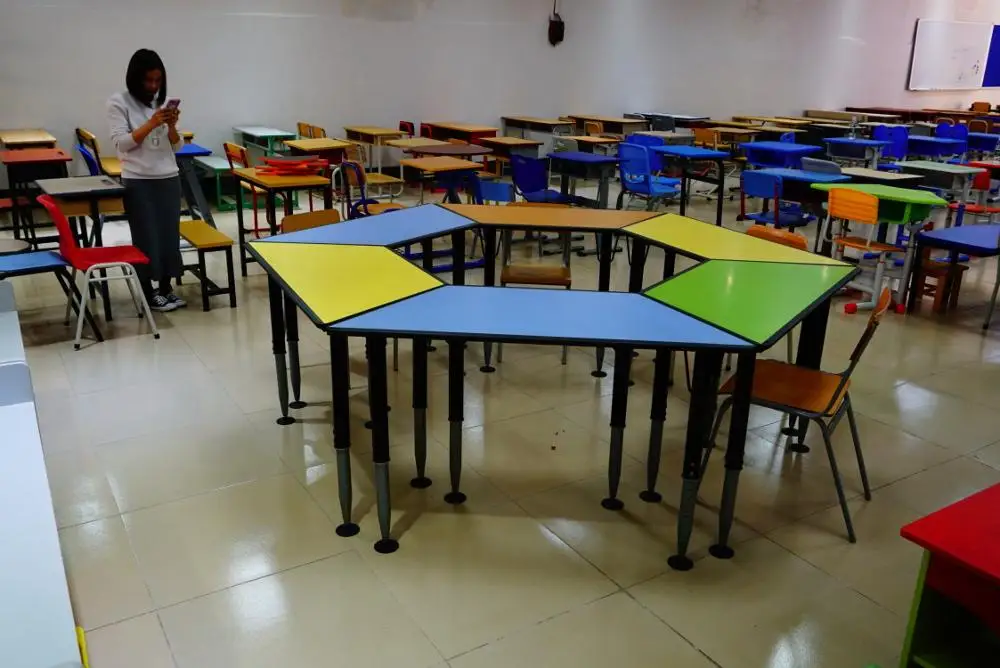 
High quality kindergarten furniture Kids study table for Nursery School 