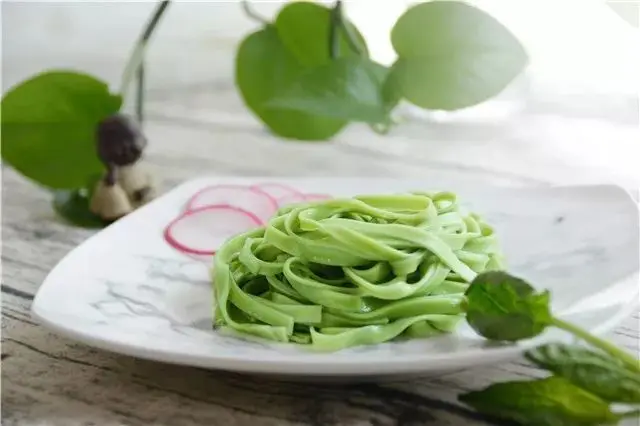 Wholesale a high-quality green nutrient source food nutrition additive providing high content of protein Chlorella powder