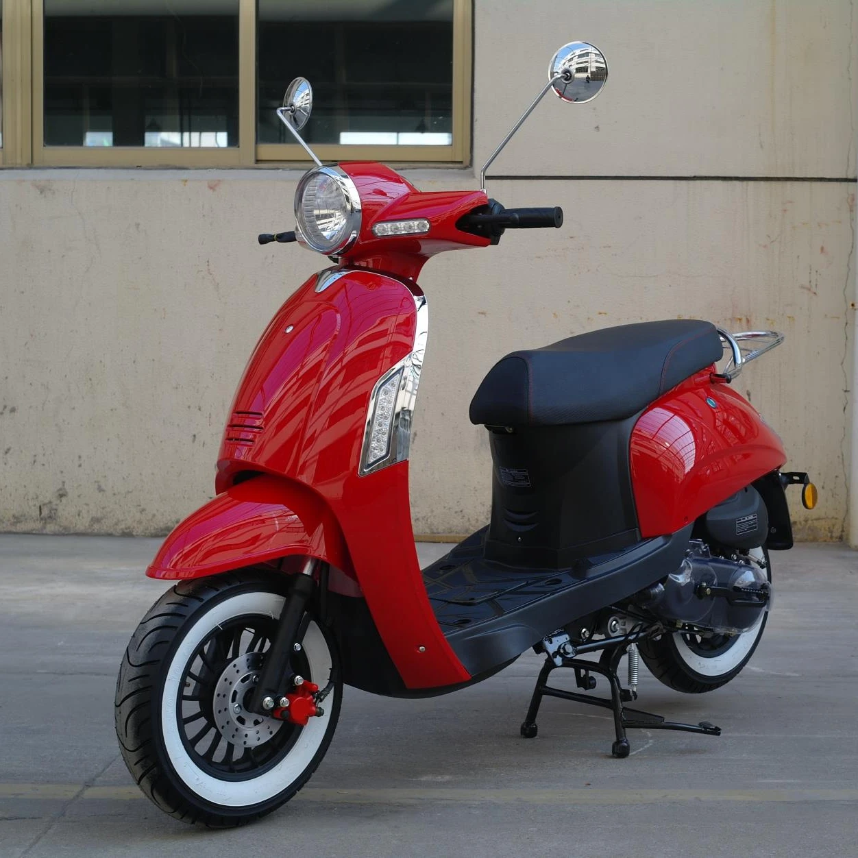 2022 Cheap adult red mini 49cc 50cc 80cc gas scooter adults moped scooters for girl gifts