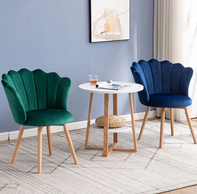 New products exquisite and fashionable decoration Lounge Chairs unique pink crown Chair Living Room Leisure Chair with wood leg