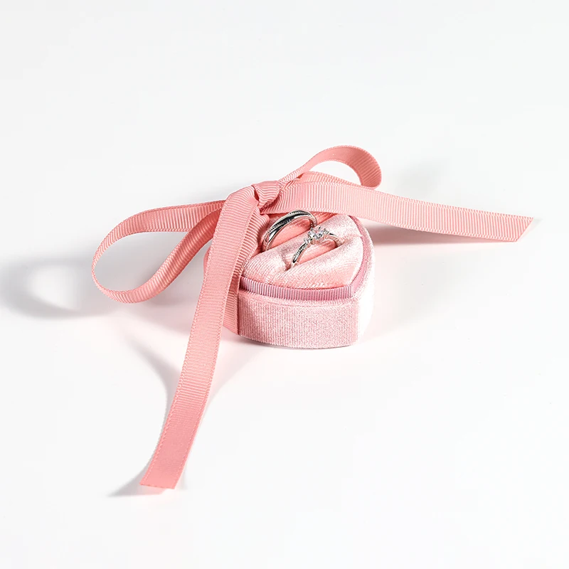 Wholesale Mini Jewellery Case Portable Ring Earring Necklace Storage Organizer Custom Pu Leather Small Jewelry Box for wedding