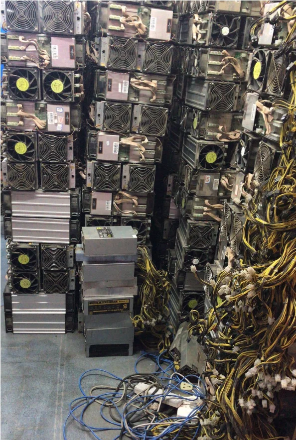  crypto bitcoin mining machine bobcats miner 300 bitmain l3 s19 pro 110th antminer a11 eth 2000mh