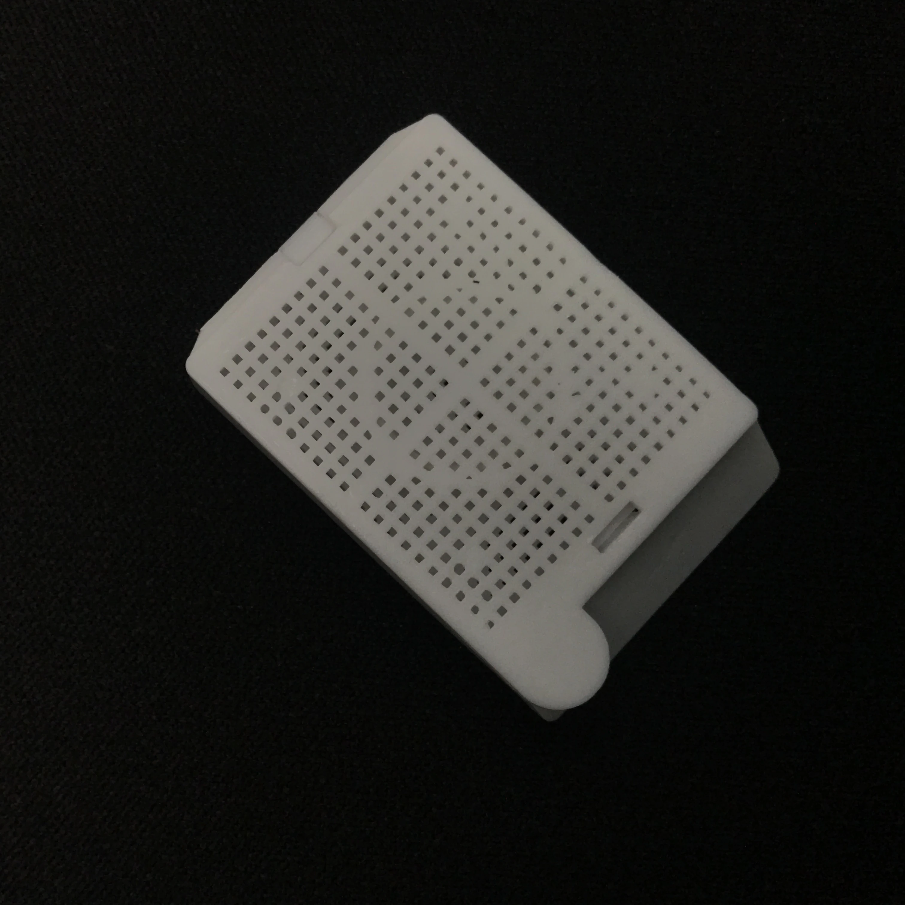 Good quality Embedding Cassettes for lab and medical tissue biopsies  with different specifications