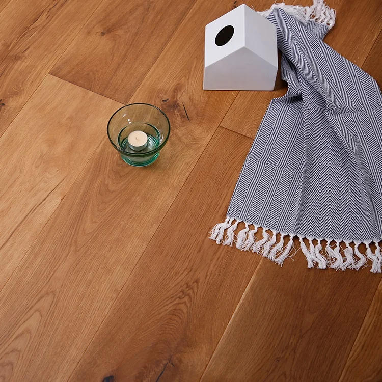 Three layer engineered flooring oak wooden flooring solid wood