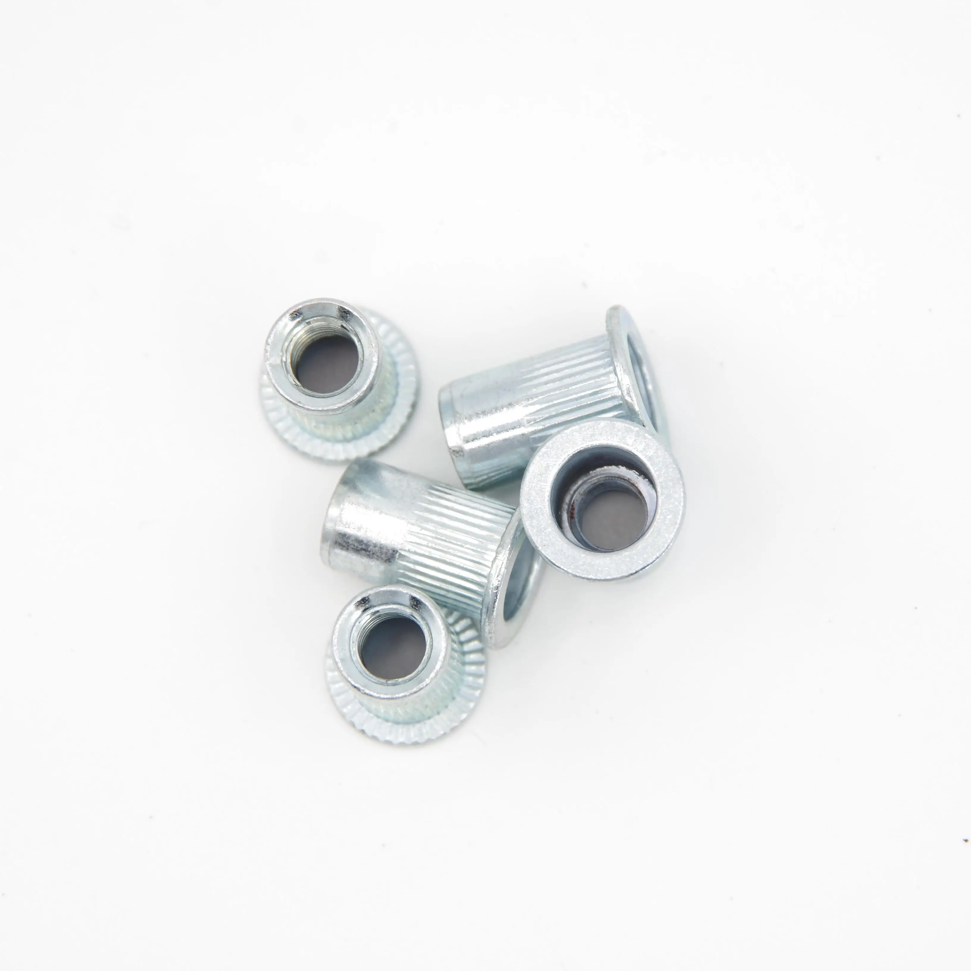 M6 * 10 Flat Head Brass Riveted Nuts with Threaded Insert Galvanized Zinc Plated Nut Connector