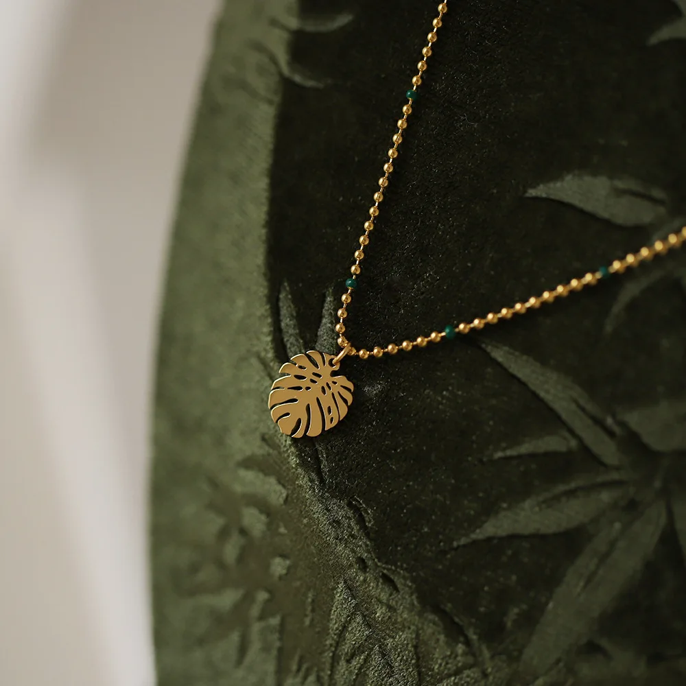Tropical plant leaf palm tree pendant necklace beaded ball chain 18k gold Titanium steel stainless jewelry for woman