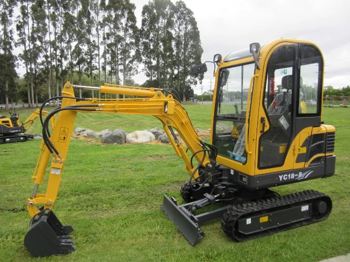Official Manufacturer YUCHAI YC18-9 2 Ton Mini Excavator Price for Sale