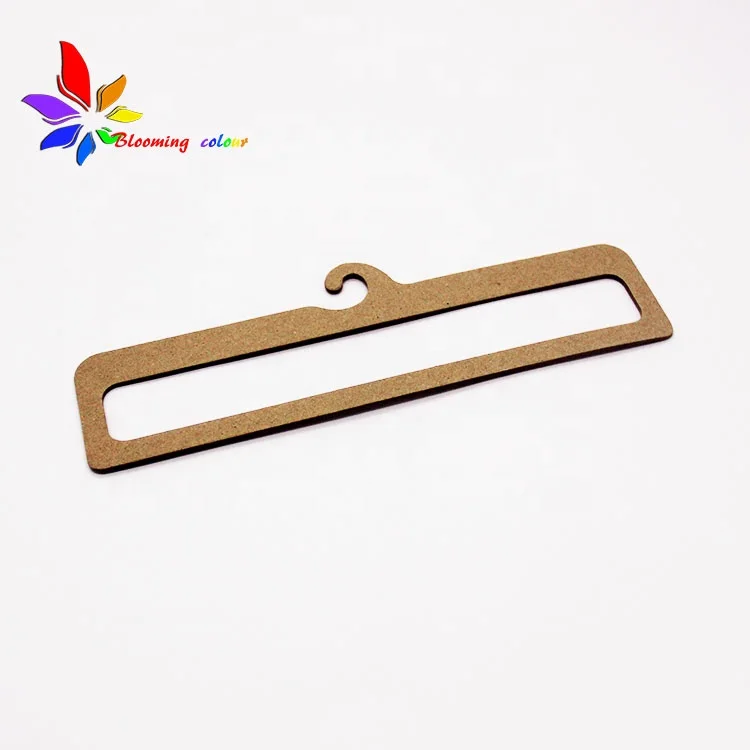 100% recycled brown kraft paper clothes hanger
