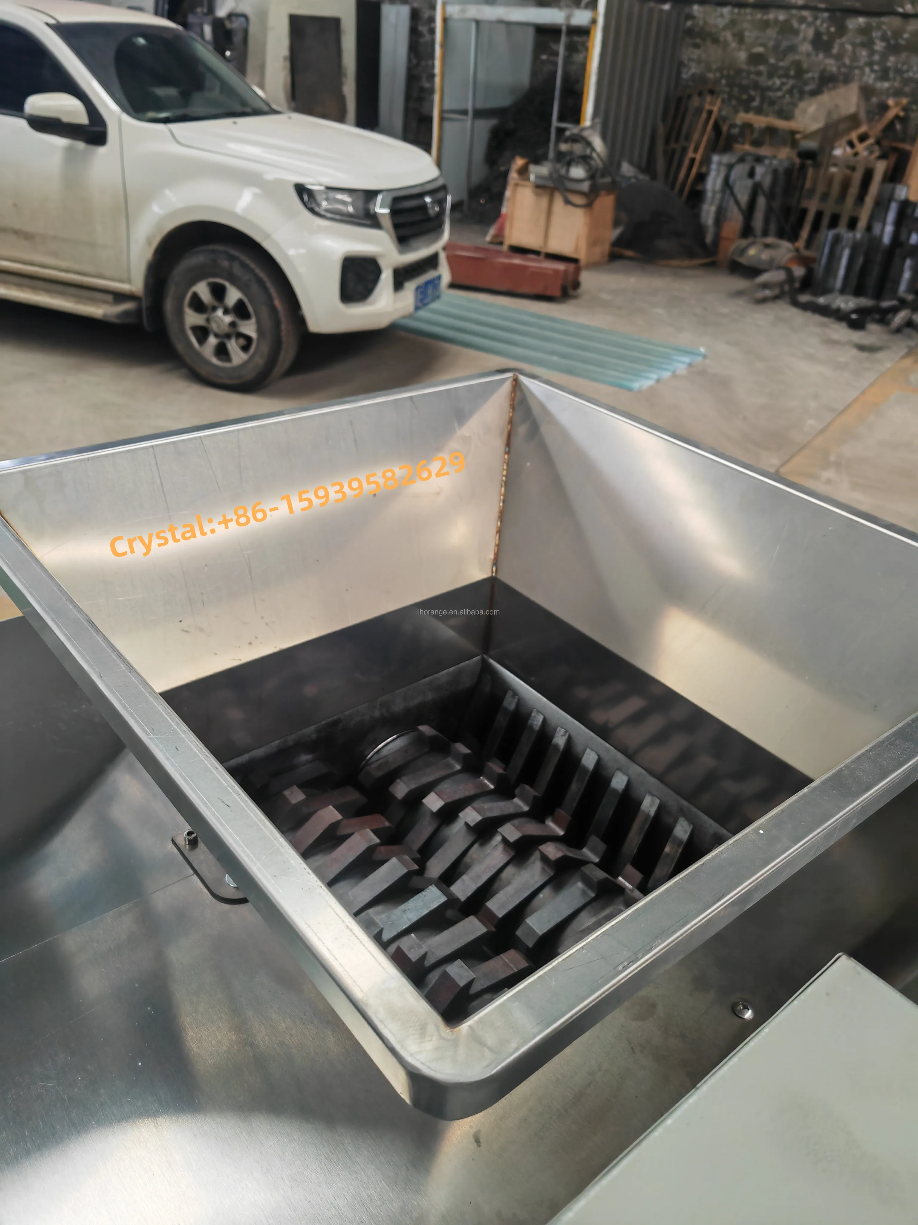 Chicken Bone Crusher Machine Animal Bone Shredder  Meat and bone shredder machine