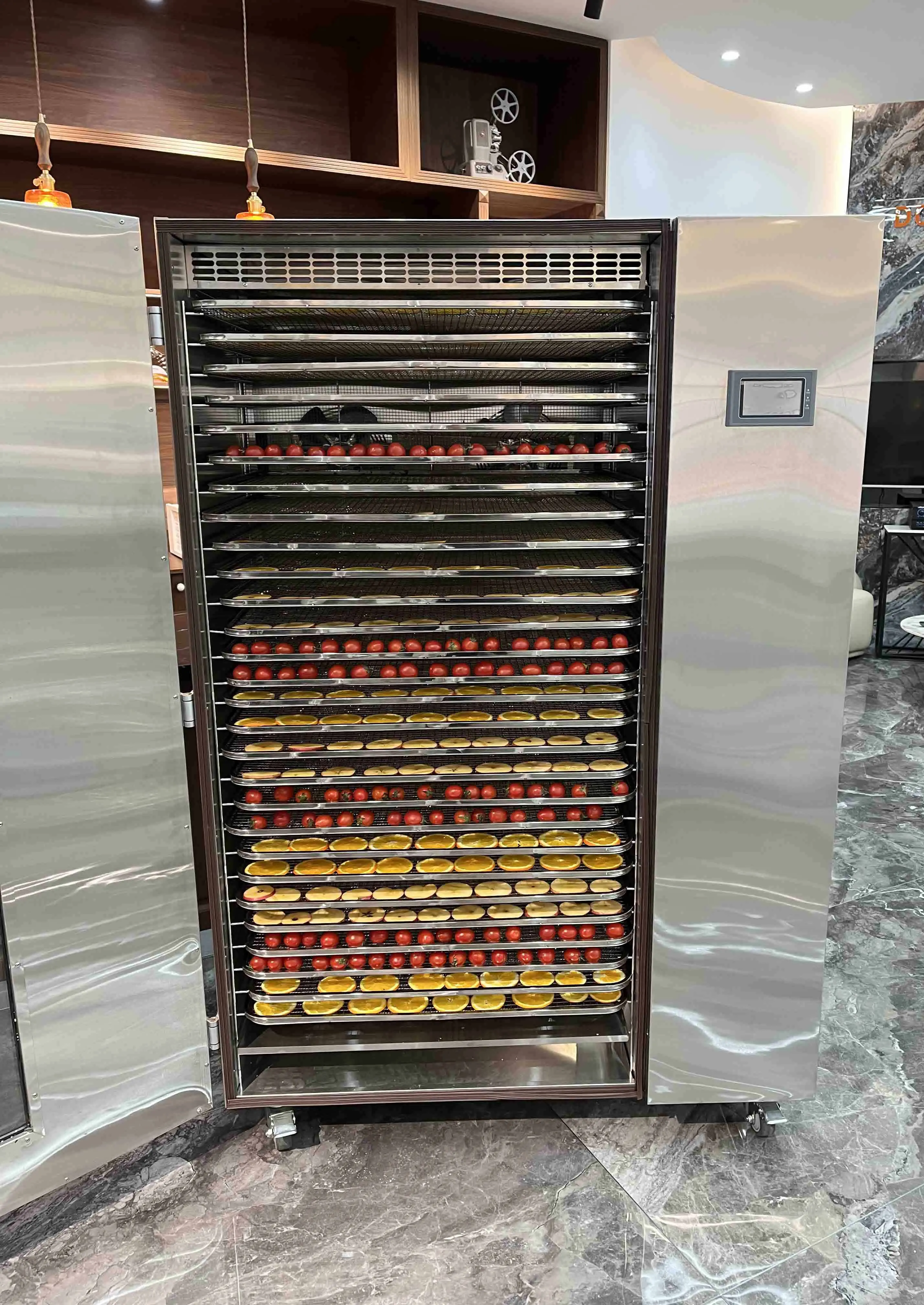 Red Chilli Drying Machine Industrial Drying Oven Cabinet Type Heat Pump Drying Machine Dried Shrimp Cassava Seed Dryer Machine