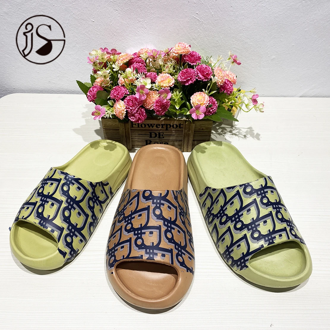 Men EVA slippers 2022 summer outdoor high quality anti slip slides custom printing logo and size slippers