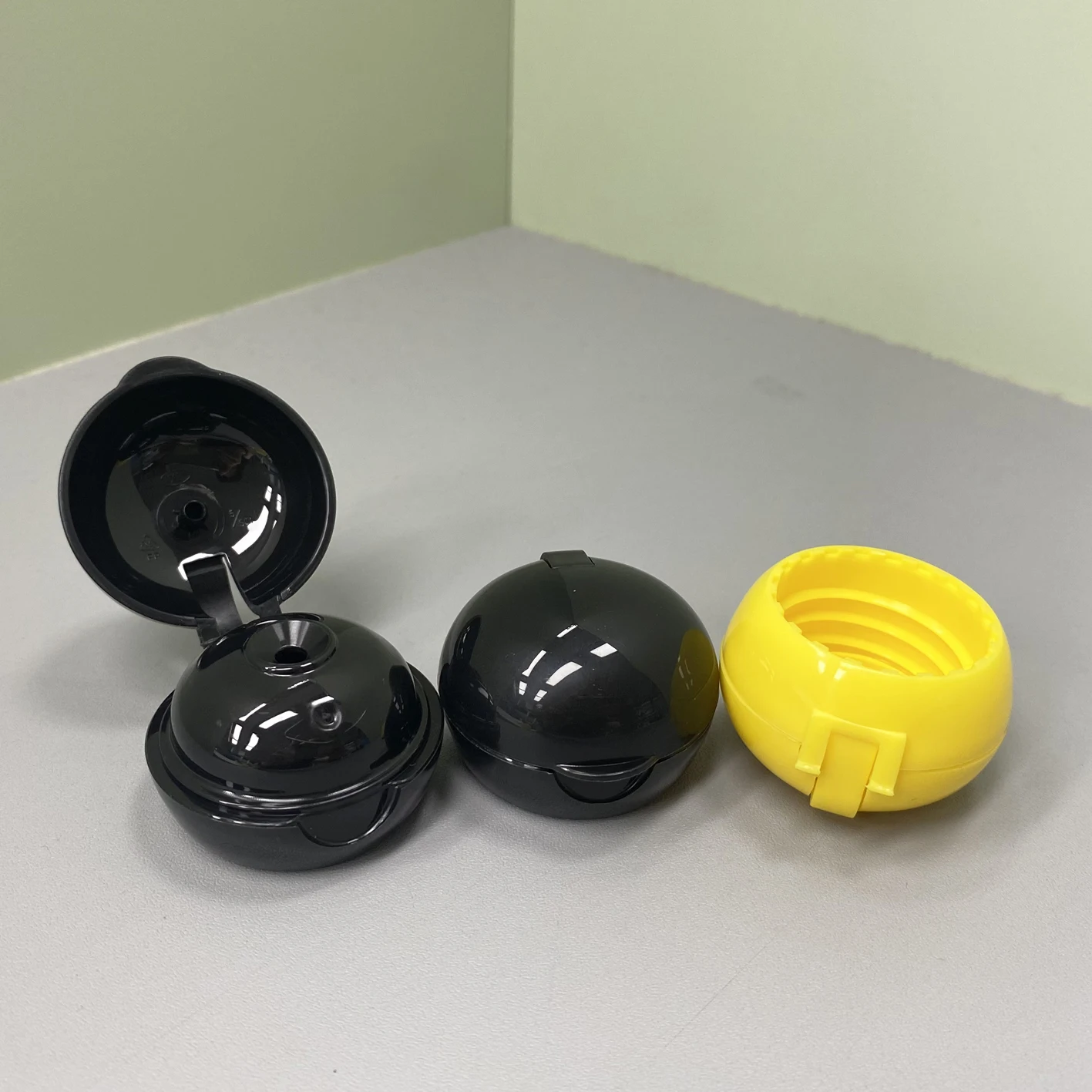 28mm Ball Shape Cap ball Shape Plastic Flip Top Cap for Water emulsion cleaning solution bottle