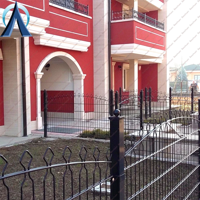 PVC Coated Metal Pyramid Mesh Decorative Fence Double Welded Wire Mesh Fencing Rebound Fencing System For Sports