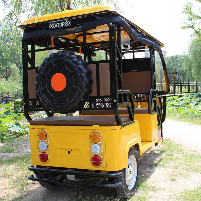 Tuk tuk car Electric sightseeing car for tourists electric three wheeledcar for tourists