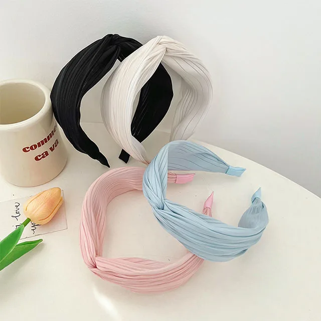 Elegant Pleated Wide-Edge Headband - Slimming Face Design, Top Height Increase, Cross Press Style Enhances Temperament