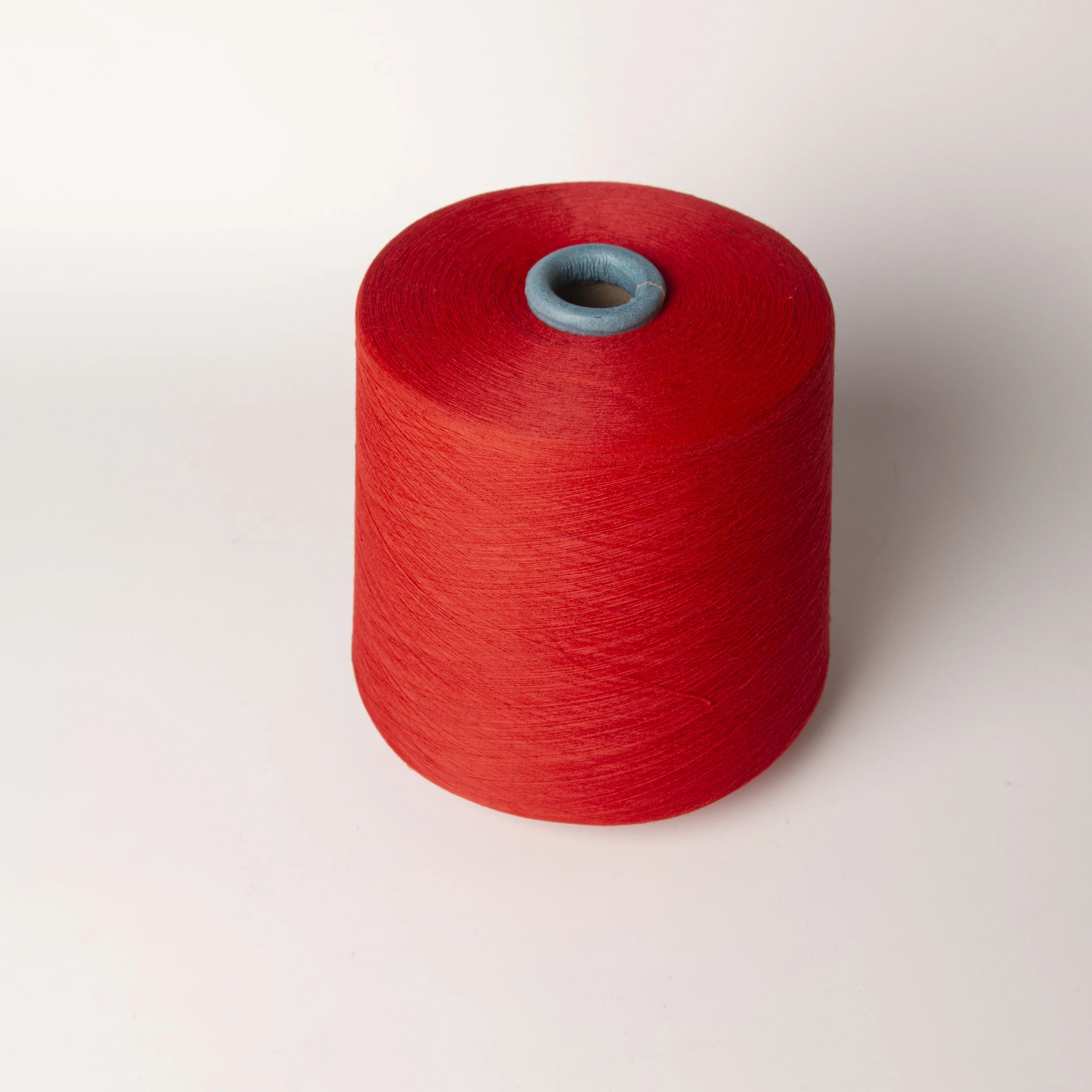 China Yarns TC 65/35 Polyester Cotton Yarn Weaving 21s/1 21s/2 Blended Cotton Yarn