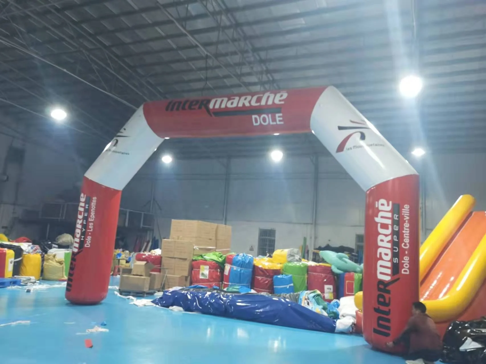 the newest style of inflatable sport arch for 0.6mm PVC tarpaulin sealed working